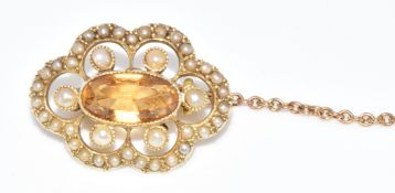 Edwardian 15ct gold brooch set with an oval cut citrine and pearls, 3.8g, 1.8cm