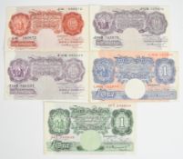 Five Bank of England K.O. Peppiatt ten shillings and £1 banknotes including early J46- and Z09D-