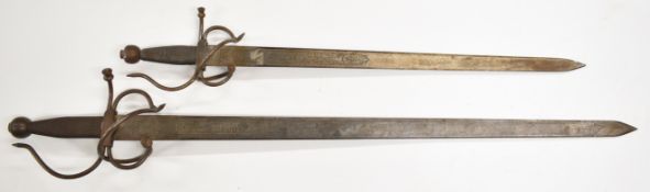 Spanish 'Colada Del Cid' re-enactment sword with wire grip and engraved blade, length 101cm, and a