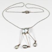 Arts & Crafts silver necklace set with aquamarines and paste, 5.6g, 39cm
