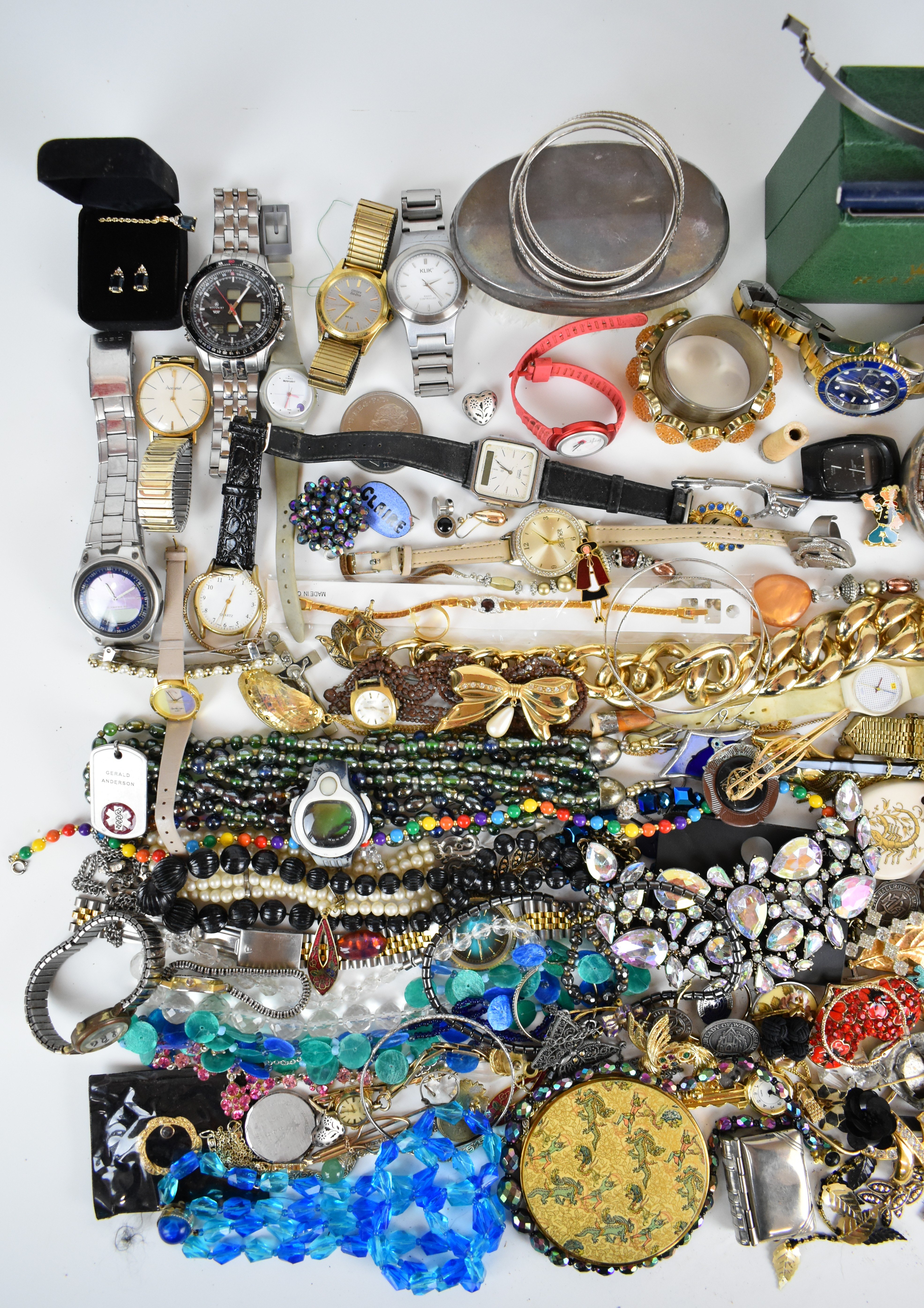 A collection of jewellery and watches including Accurist, Casio, Swatch, Ingersoll, Vogue compact, - Image 2 of 9