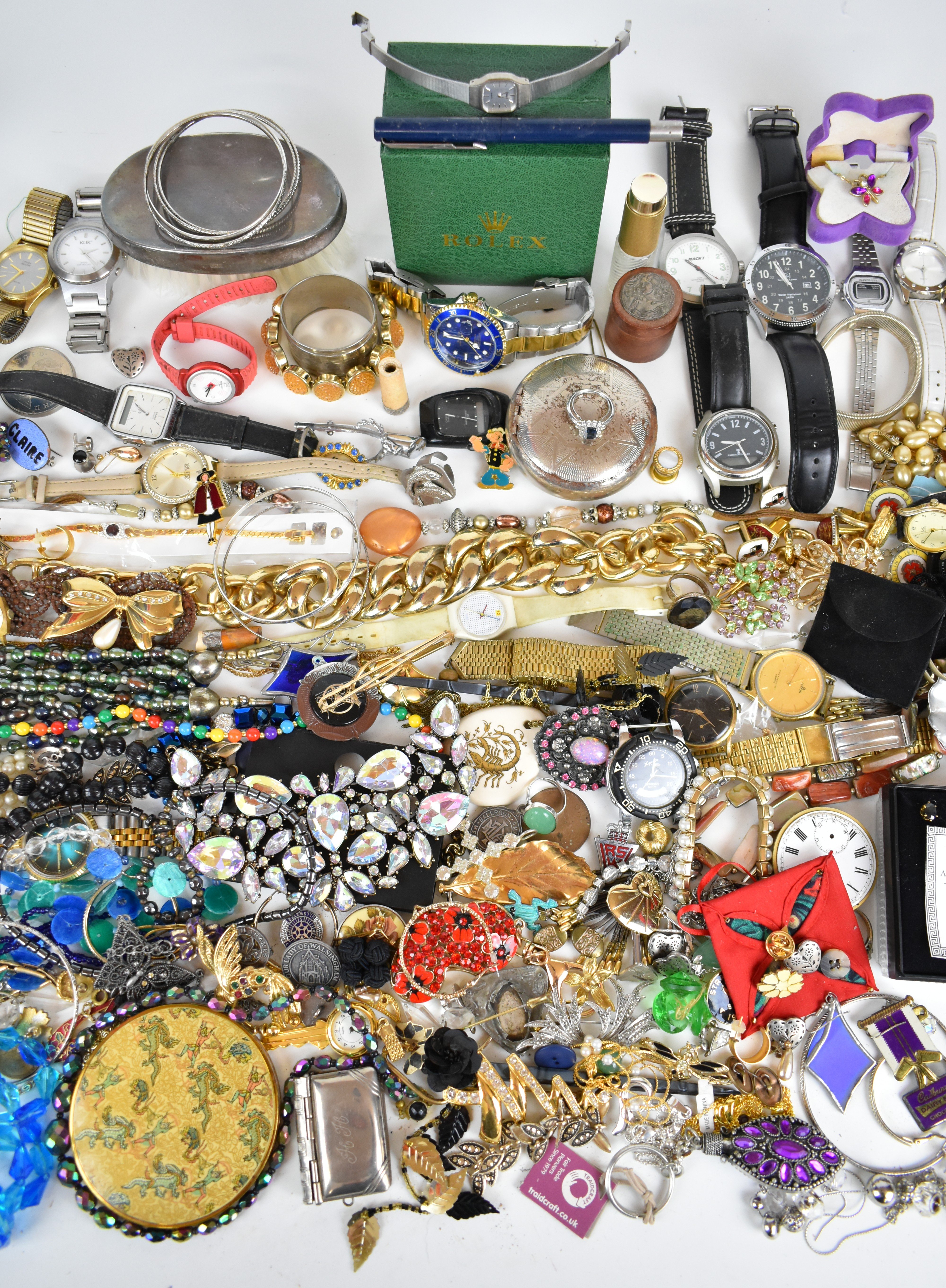 A collection of jewellery and watches including Accurist, Casio, Swatch, Ingersoll, Vogue compact, - Image 3 of 9