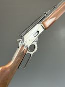 Marlin Model 1894CS .357/38 underlever-action repeating carbine rifle with chequered grip and