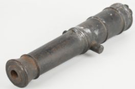 Cast iron desk or signalling graduated cannon barrel with flared muzzle, 40cm long.