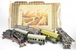 Marklin 0 gauge clockwork model railway set including 0-4-0 R890 locomotive with tender, in original