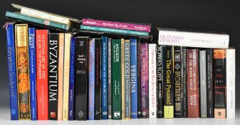 Collection of books on ancient Egypt, Pyramids and Pharaohs etc to include Egyptian Sculpture by