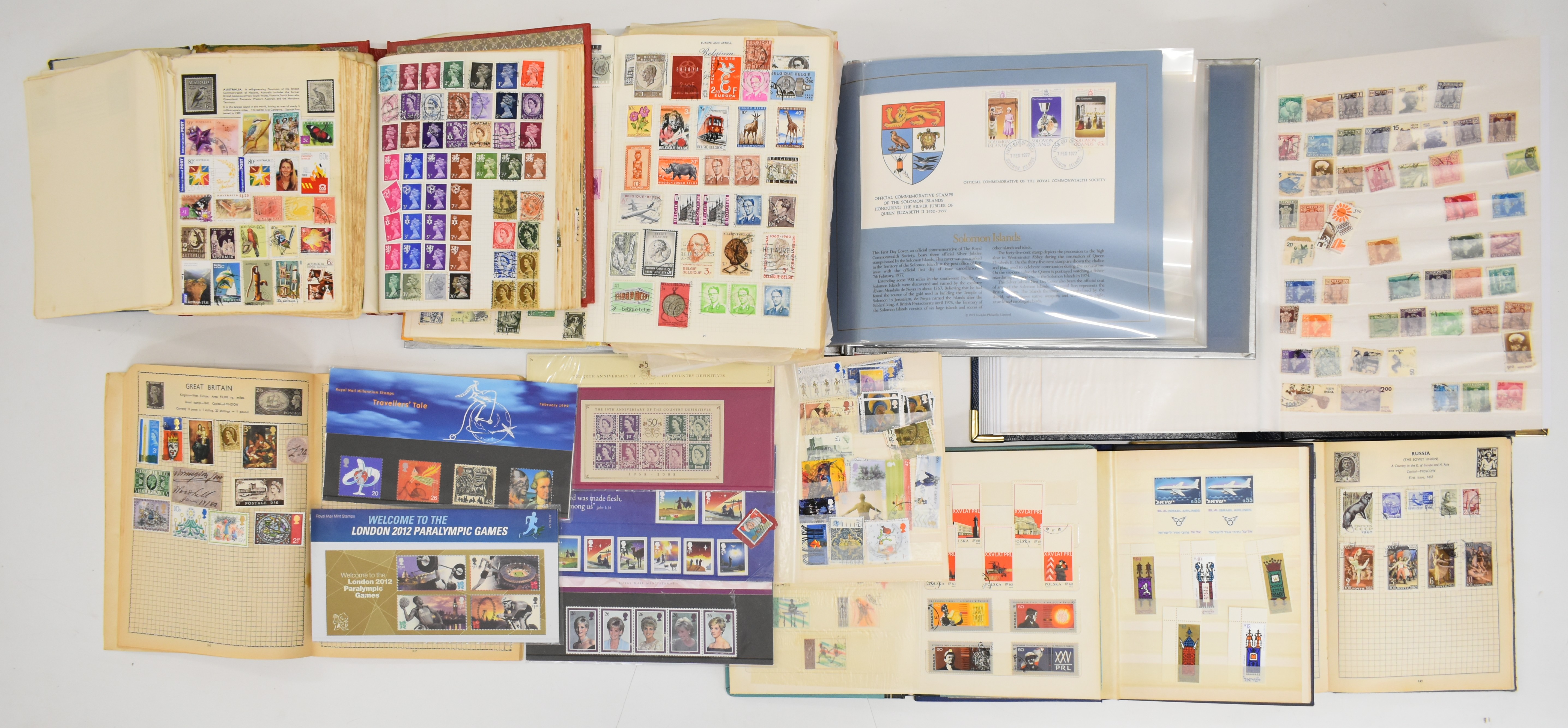 Collection of GB and world stamps in albums and stockbooks, including albums of WWF first day - Image 3 of 4