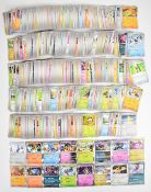 Pokémon TCG - Over nine hundred Scarlet & Violet series cards to include over 70 holographic