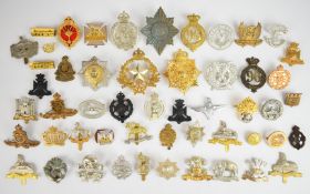 Fifty cap badges to include double scroll 19th Hussars, Royal Hussars, Gloucestershire Regiment,