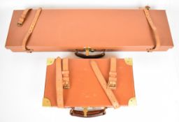 Brady of Halesowen leather bound shotgun carry case with fitted interior (83 x 23 x 7.5cm)