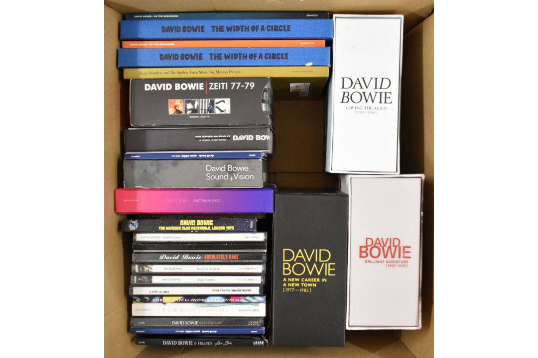 Thirty five Bruce Springsteen CDs including several box sets - Image 1 of 6