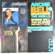 Approximately one hundred and twenty Hip Hop / House / Drum 'n' Bass / Soul / Dance 12