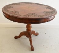 Inlaid circular table, diameter 65cm