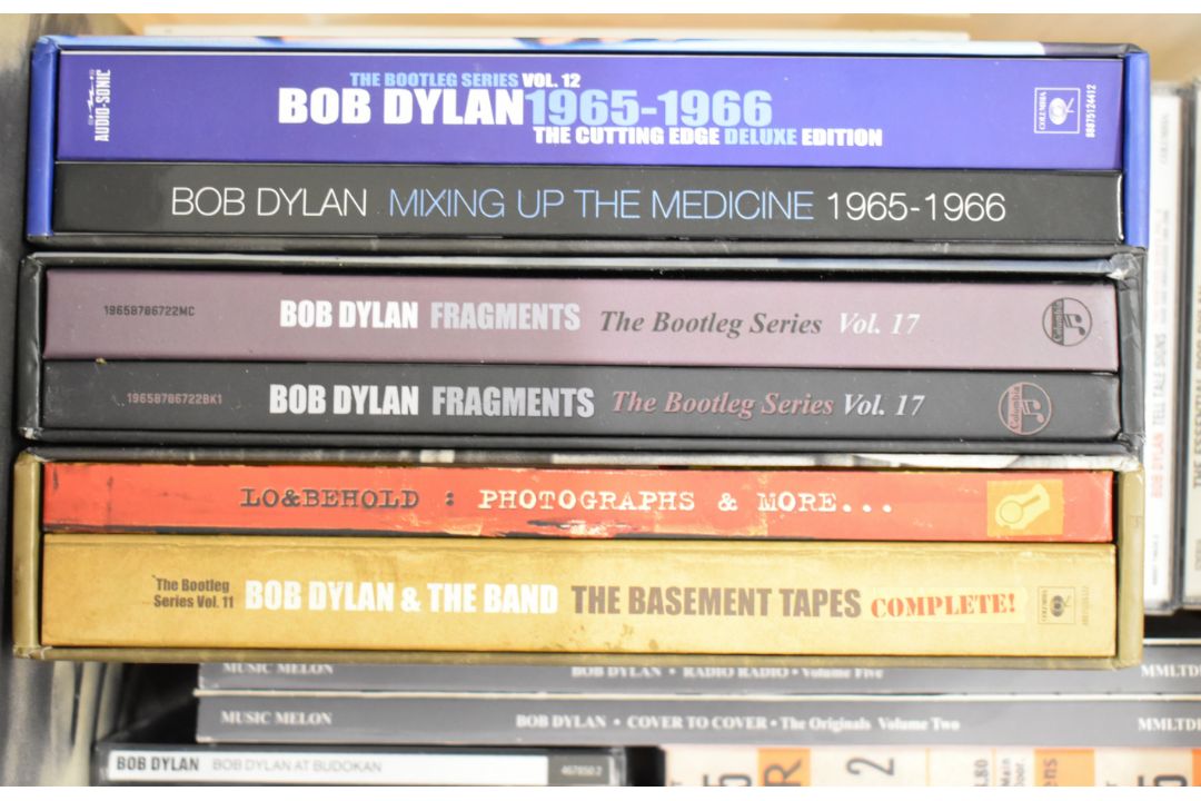 Bob Dylan CD collection comprising seventeen box sets and an additional ten CDs - Image 2 of 4