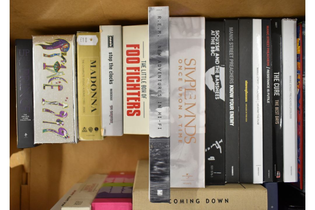 Thirty five Indie Rock / Post Punk / New Wave box sets including Manic Street Preachers, The Cure, - Image 3 of 5