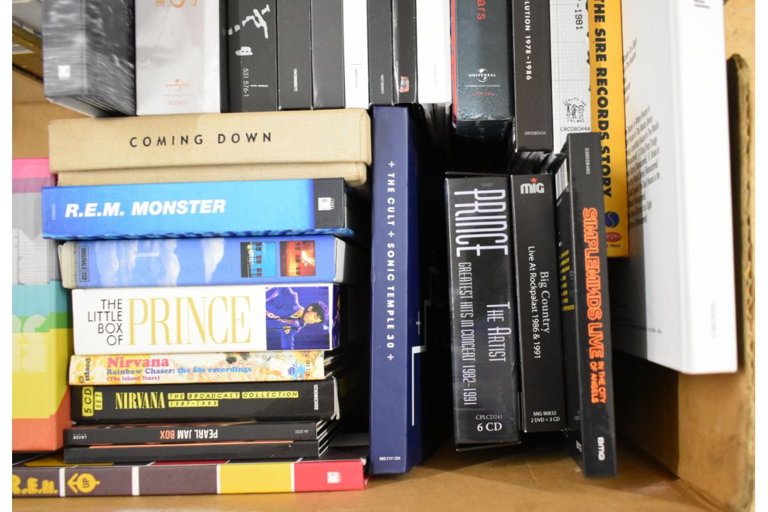 Thirty five Indie Rock / Post Punk / New Wave box sets including Manic Street Preachers, The Cure, - Image 5 of 5