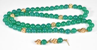 A single strand of green agate and 9ct gold beads, with matching earrings, 60cm