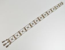 A white metal belt, tests as 900 grade silver, 83g