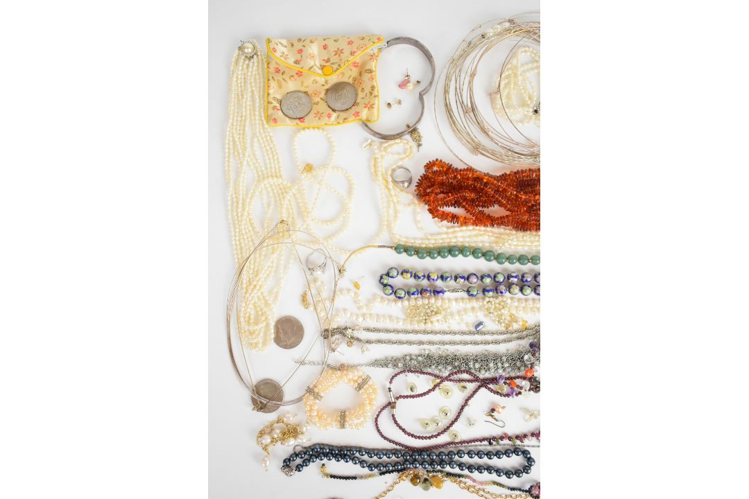 A collection of jewellery including twenty five silver chokers, cameo brooch, freshwater pearl - Image 2 of 3