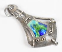Art Nouveau hammered silver pendant set with enamel, maker CV & Co, Birmingham 1908