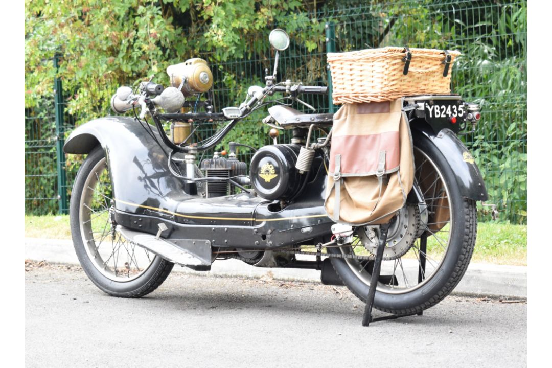 1925 Ner-a-Car model C motorcycle with Blackburne 350cc sidevalve four stroke engine - Image 5 of 25
