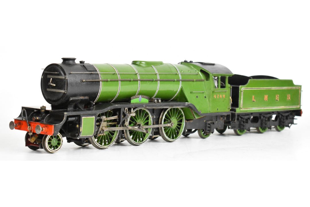 Gauge 1 coal fired live steam LNER V2 2-6-2 locomotive built to Martin Evans Green Arrow design by - Image 1 of 22