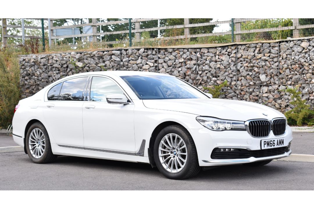 2016 BMW 730d xDrive auto ULEZ free 3.0 diesel car, registration number PM66 AMM, with V5c showing - Image 6 of 33