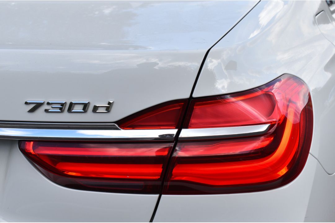 2016 BMW 730d xDrive auto ULEZ free 3.0 diesel car, registration number PM66 AMM, with V5c showing - Image 26 of 33