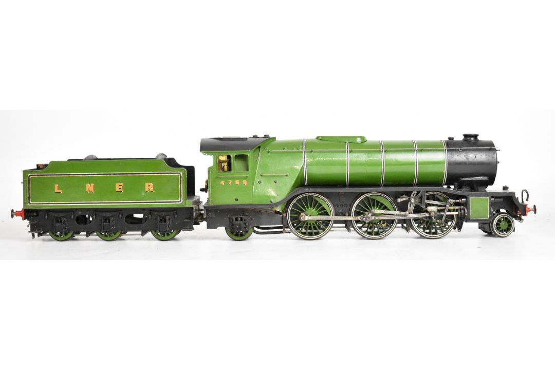 Gauge 1 coal fired live steam LNER V2 2-6-2 locomotive built to Martin Evans Green Arrow design by - Image 6 of 22