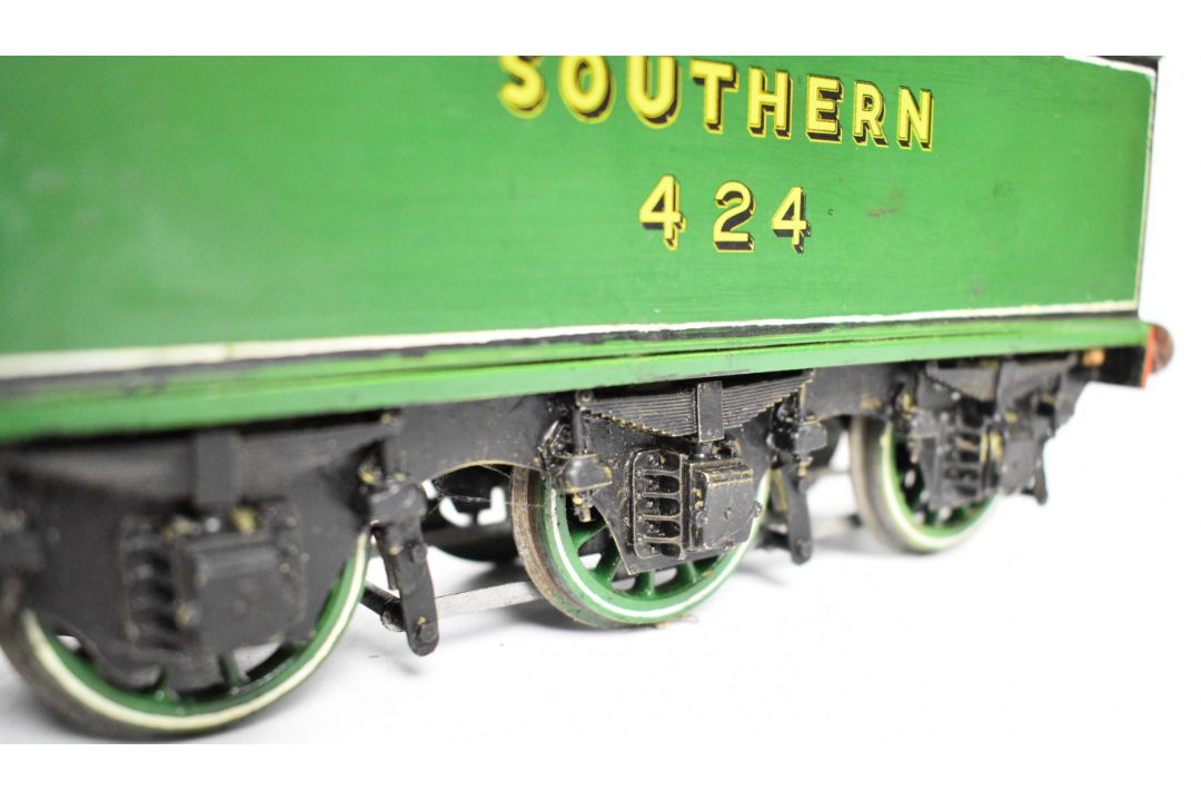 Gauge 1 coal fired live steam LBSCR or Southern H2 Atlantic 4-4-2 tender locomotive built by the - Image 13 of 19