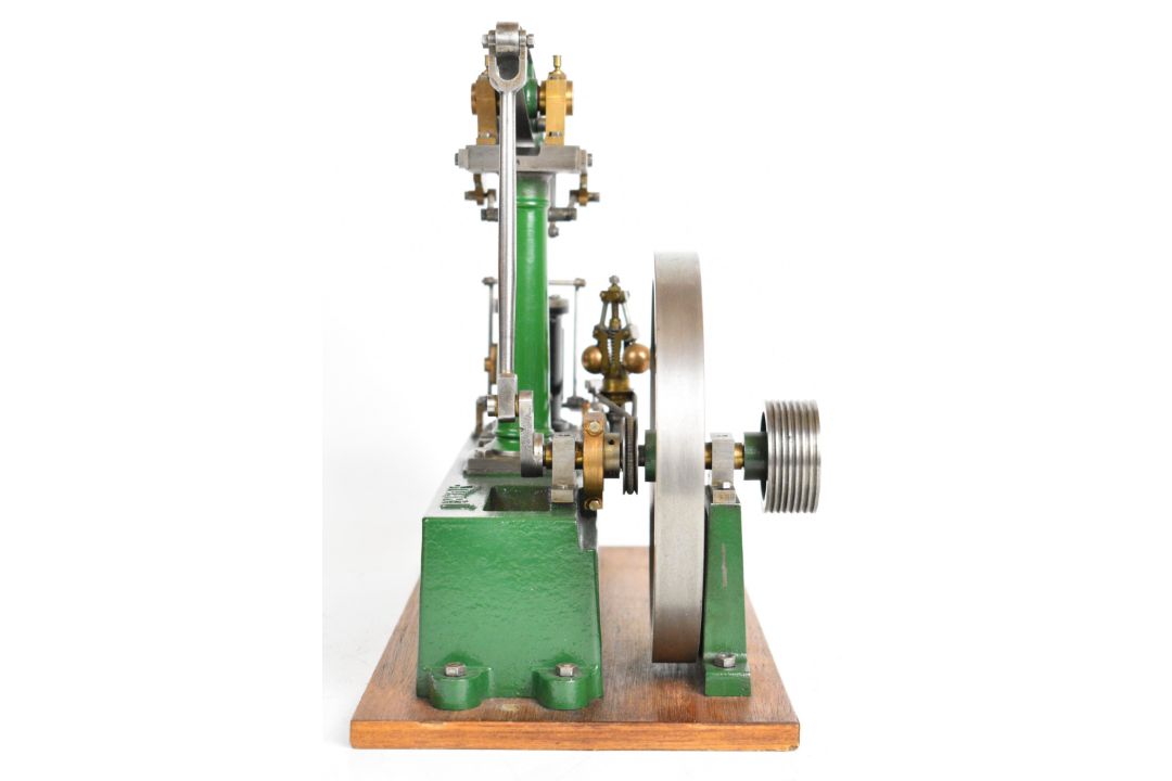 Stuart beam live steam engine with twin cylinder drain cocks, dummy flyball governor and driving - Image 3 of 17