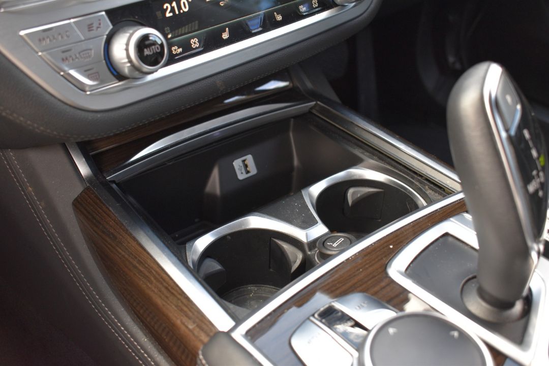 2016 BMW 730d xDrive auto ULEZ free 3.0 diesel car, registration number PM66 AMM, with V5c showing - Image 18 of 33