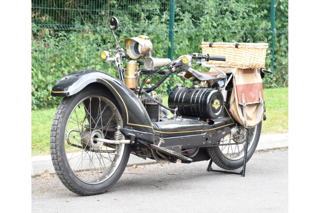 1925 Ner-a-Car model C motorcycle with Blackburne 350cc sidevalve four stroke engine - Image 1 of 25