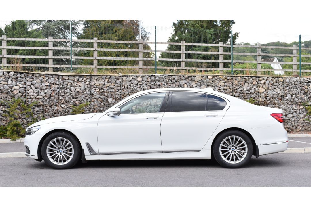 2016 BMW 730d xDrive auto ULEZ free 3.0 diesel car, registration number PM66 AMM, with V5c showing - Image 2 of 33