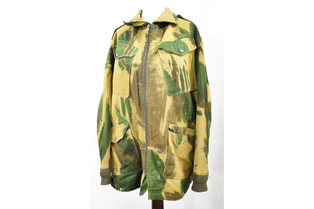 British Airborne Cold War 1972 pattern Denison Smock made by H.E ...