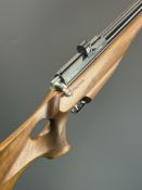 Daystate Mk 4 .177 PCP air rifle with adjustable electronic trigger, chequered thumb-hole grip,