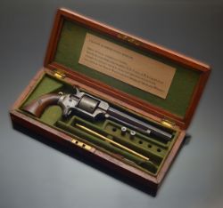 Guns & Weapons, Medals & Militaria, Ceramics & Glass
