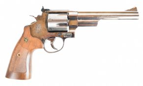 Umarex Smith & Wesson Model 29 .177 CO2 air pistol / revolver with monogrammed and chequered faux