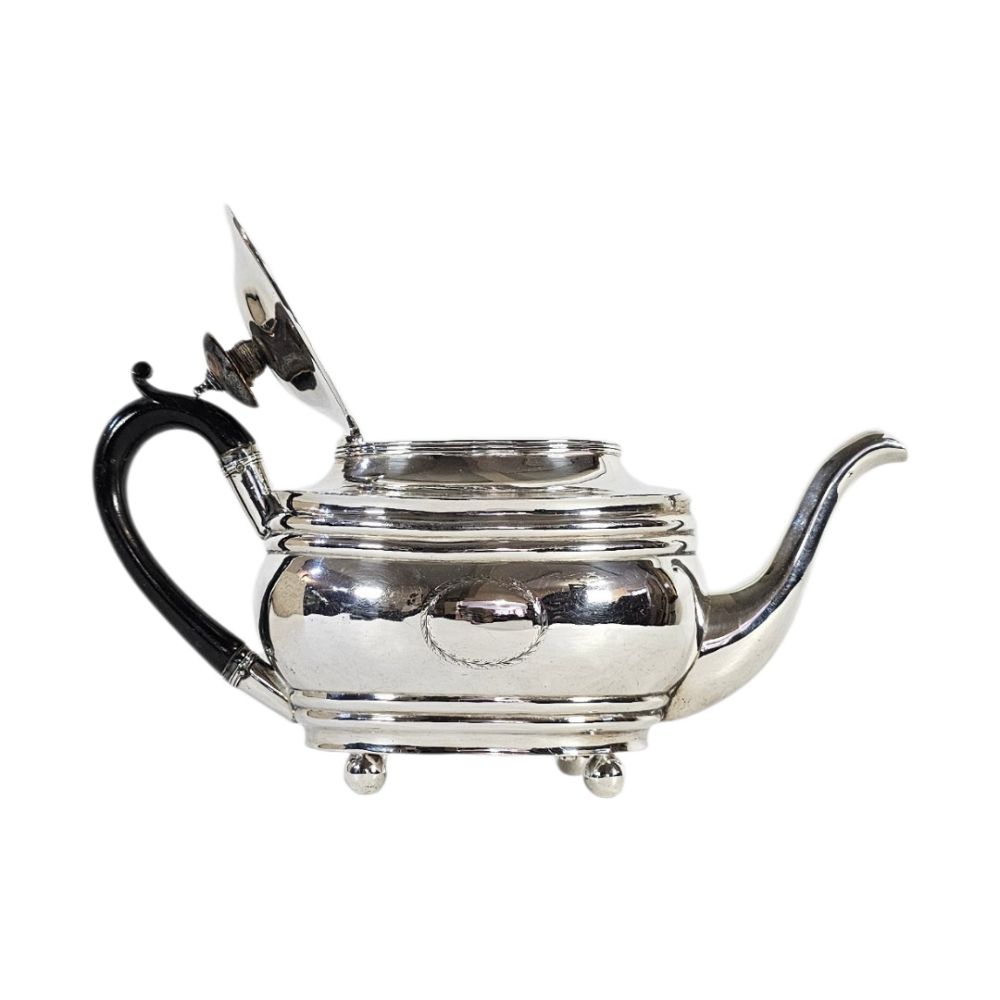 Antiques & Interiors to include Jewellery, Watches, Silver, Porcelain, Paintings & Furniture