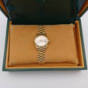 ROLEX 18CT GOLD PERPETUAL DATEJUST LADIES WRISTWATCH ON AN 18CT GOLD BRACELET - 64.