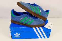 Adidas - A pair of Gazelle Indoor trainers in blue and green, UK size 9.