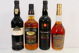 Lot to include a 1 litre bottle of Southern Comfort Reserve, 40% abv,