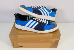 Adidas - A pair of trainers (Immotile?) in blue, white and black, UK size 9,