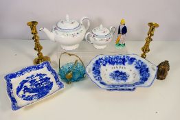 A mixed lot to include a Wedgwood Rosedale teapot and covered sugar bowl,