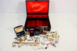 A jewellery box containing a quantity of