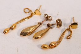 Two pair of yellow metal earrings, stamp