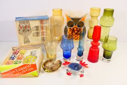 Lot to include a quantity of art glass vases, fused glass owl form plaque,