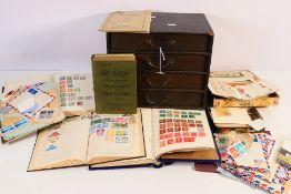 A small four drawer chest containing sta