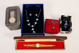 Costume jewellery including pendant stam