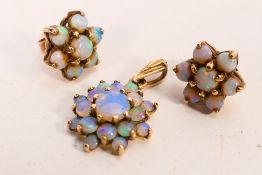 A 9ct yellow gold opal cluster pendant and pair of ear studs, pendant 2 cm (l), approximately 4.